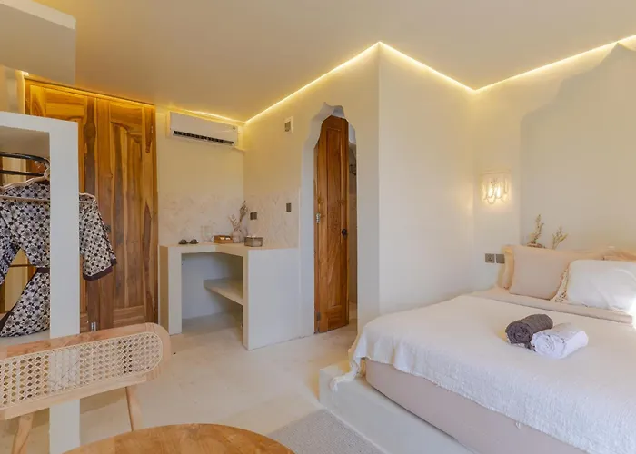 Djati Retreat & Yoga Lounge By Pertama *