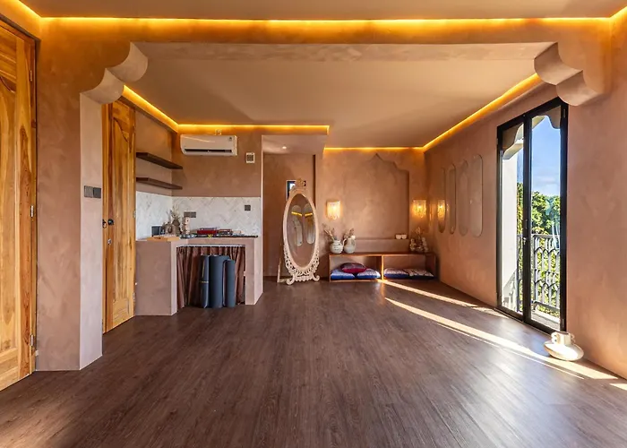 ホテル Djati Retreat & Yoga Lounge By Pertama
