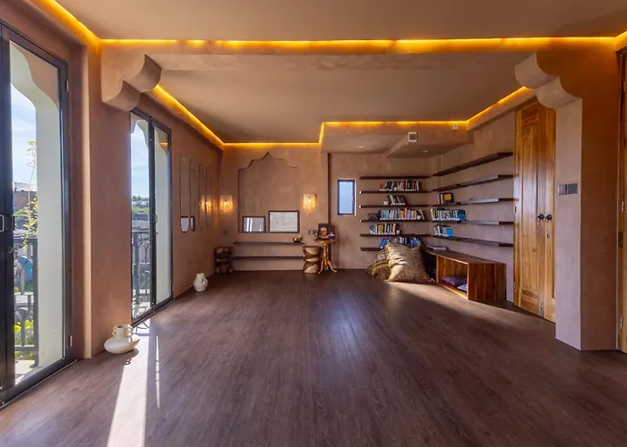 Djati Retreat & Yoga Lounge By Pertama ホテル *